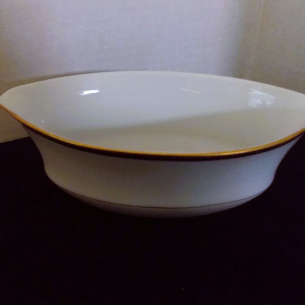 Rare Vintage Du-Mont by LINDEN Fine China Gravy Boat
